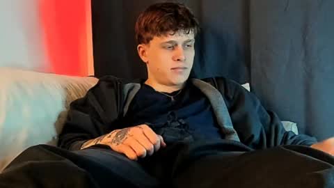 Colin online show from April 21, 2026, 6:23 pm