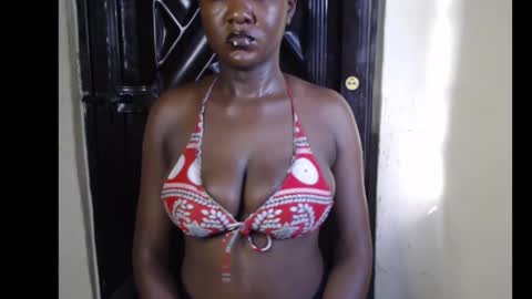 tall_choco online show from November 29, 2025, 3:37 pm