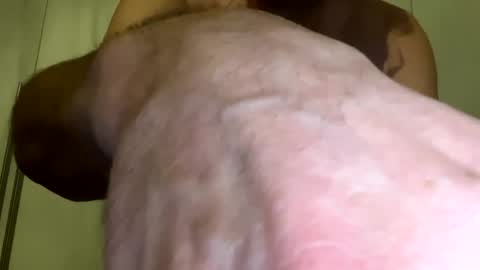 Snapshot of tall_shy_kitty chatting on December 15, 2024, 5:02 am tall_shy_kitty online show from December 15, 2024, 5:02 am