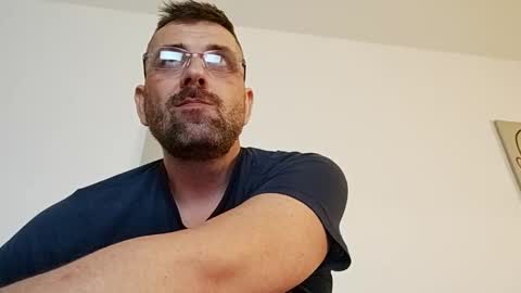 Aligator online show from February 2, 2025, 3:10 am