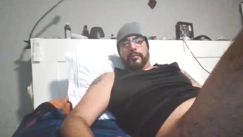 Snapshot of talllatino310 chatting on November 20, 2025, 10:42 pm talllatino310 online show from November 20, 2025, 10:42 pm