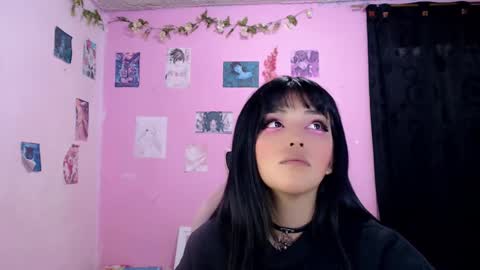 Alejandra Independent model online show from February 14, 2025, 11:21 am