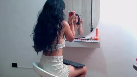 Hi im sara online show from April 8, 2026, 12:49 pm