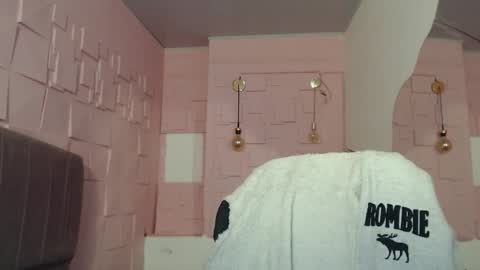 Tamara online show from November 11, 2025, 12:32 am