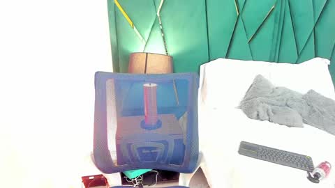 Tamara  online show from February 1, 2025, 3:28 pm