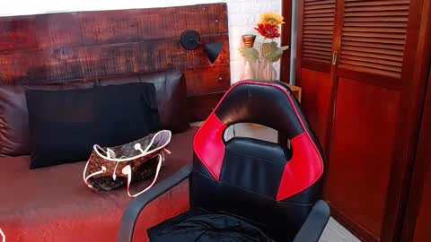    online show from December 31, 2024, 5:29 pm