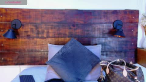    online show from March 31, 2026, 10:15 am