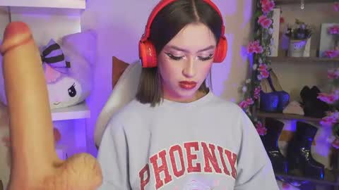 Cami 3 online show from December 20, 2024, 9:32 am