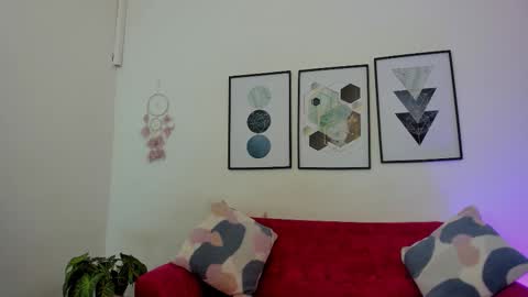 Tami Baby online show from February 1, 2026, 3:27 am