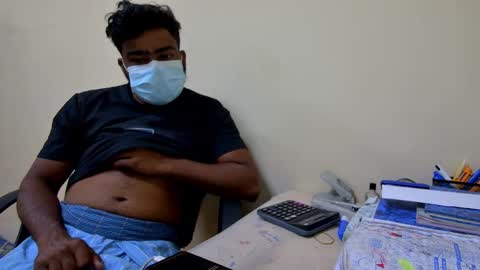 tamilan_da75 online show from January 14, 2025, 3:01 am