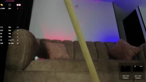 Snapshot of tammy23_ chatting on January 19, 2025, 5:15 am Dont forget to follow me guys online show from January 19, 2025, 5:15 am