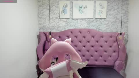 TAMMY  online show from December 11, 2024, 3:24 am