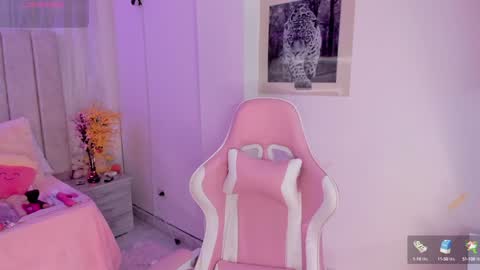 Snapshot of tammy_w chatting on January 16, 2025, 10:34 pm Tammy online show from January 16, 2025, 10:34 pm