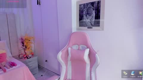 Snapshot of tammy_w chatting on January 30, 2025, 11:34 pm Tammy online show from January 30, 2025, 11:34 pm