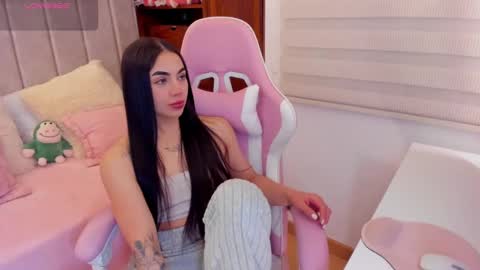 Snapshot of tammy_w chatting on September 17, 2025, 7:15 pm Tammy online show from September 17, 2025, 7:15 pm