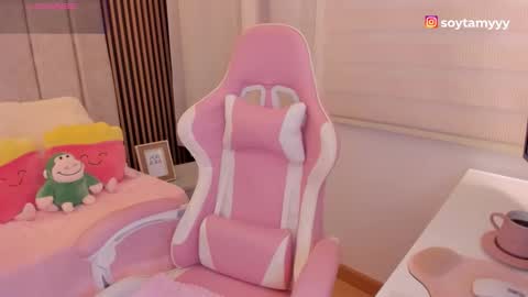 Snapshot of tammy_w chatting on October 23, 2025, 4:28 pm Tammy online show from October 23, 2025, 4:28 pm