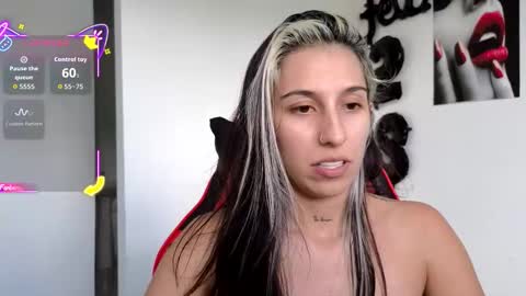 tammy  online show from November 21, 2025, 9:02 pm