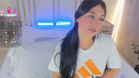 Tania online show from September 14, 2025, 11:42 am