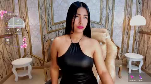 Tanisha  ONLINE GTM -5 7001400 online show from November 27, 2025, 12:40 pm