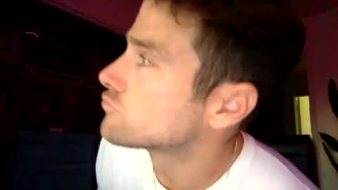 Dr. Love online show from September 21, 2025, 12:23 am