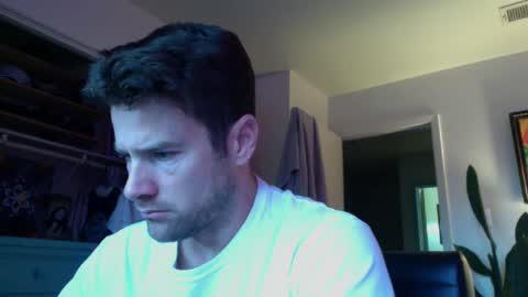 Dr. Love online show from September 26, 2025, 12:42 pm