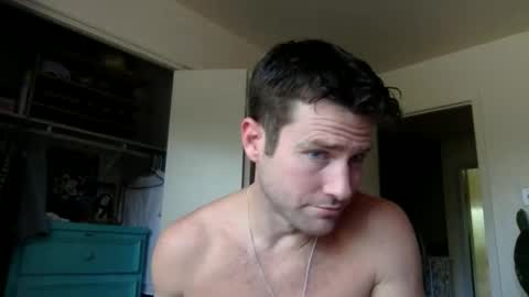 Dr. Love online show from October 22, 2025, 3:45 pm