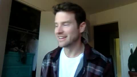 Dr. Love online show from November 11, 2025, 2:17 pm