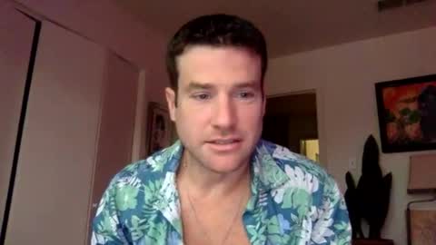 Dr. Love online show from April 18, 2026, 2:32 pm