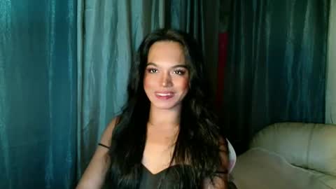 Snapshot of tanyabels_thenaughtyone chatting on June 5, 2026, 9:37 am tanyabels_thenaughtyone online show from June 5, 2026, 9:37 am