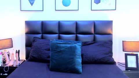 taracarsonn online show from February 24, 2025, 11:52 pm