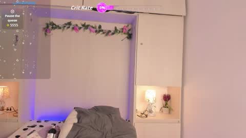  T A R A  online show from November 2, 2025, 4:04 am