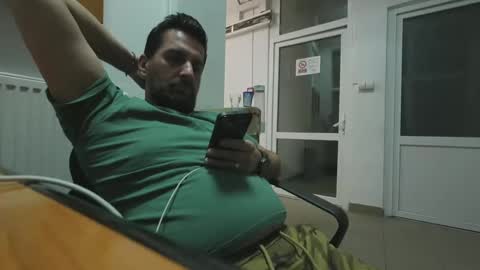 tarkan198 online show from February 14, 2025, 6:19 pm