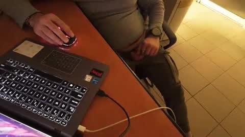 tarkan198 online show from February 18, 2025, 10:36 pm