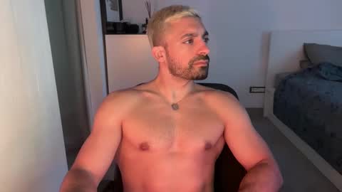 tarquit8 online show from September 14, 2025, 5:28 am