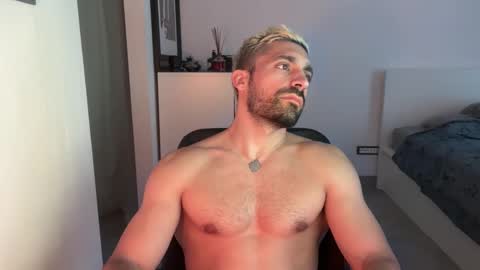 tarquit8 online show from September 27, 2025, 4:23 pm