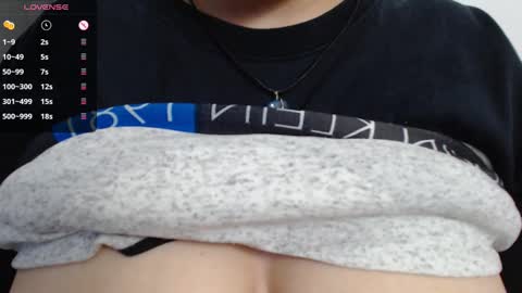 tarrant_ online show from February 16, 2025, 2:43 pm