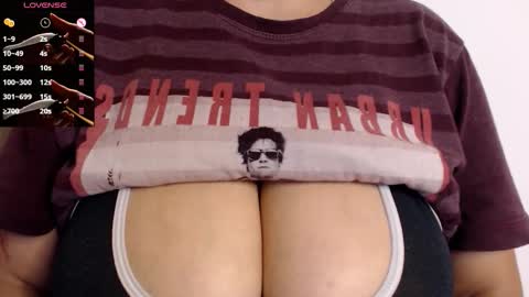 tarrant_ online show from November 6, 2025, 12:11 am