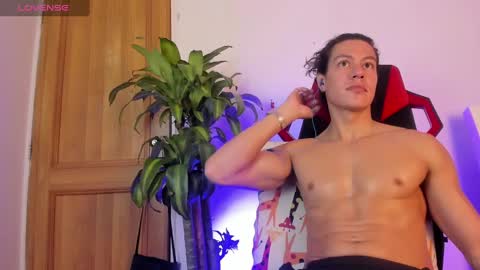 Tarzan online show from December 4, 2024, 3:43 pm