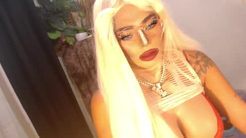 Snapshot of tasha_goddess chatting on June 7, 2026, 2:43 pm tashaa online show from June 7, 2026, 2:43 pm