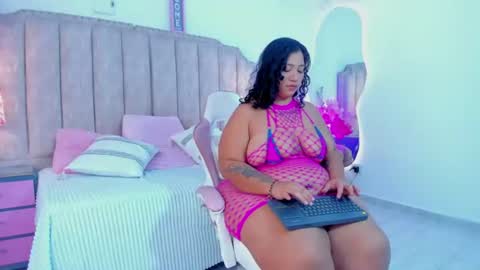 Snapshot of tashasant chatting on June 18, 2026, 4:46 am tashasant online show from June 18, 2026, 4:46 am