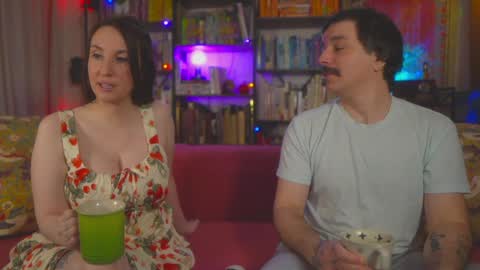 Snapshot of task_manager chatting on January 17, 2026, 9:36 am Vivian Clark online show from January 17, 2026, 9:36 am