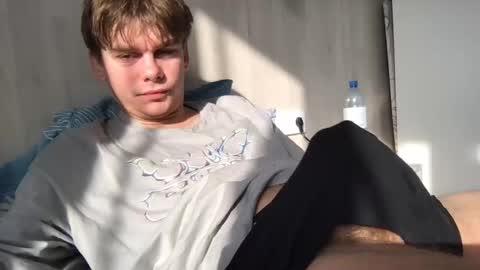 tasteithorny online show from November 9, 2025, 7:06 am