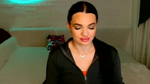 tasty_babyy online show from December 1, 2024, 8:09 pm