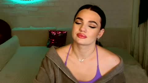 tasty_babyy online show from January 25, 2025, 8:21 pm