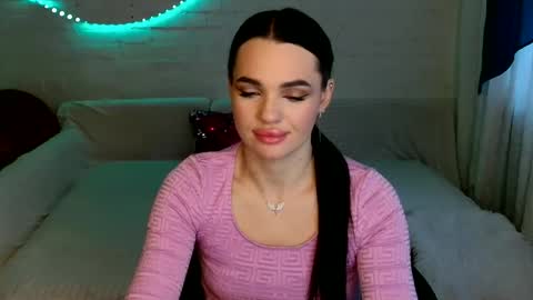 tasty_babyy online show from December 15, 2025, 11:14 am