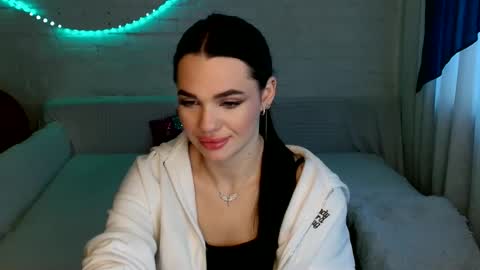 tasty_babyy online show from January 14, 2026, 7:14 am