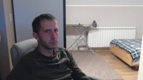 tatamata91 online show from November 4, 2025, 4:39 pm