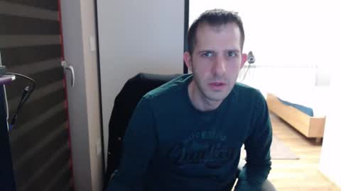 tatamata91 online show from March 11, 2026, 4:57 pm