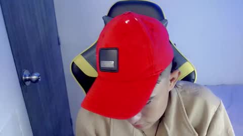 T A T A N online show from November 7, 2025, 6:30 pm