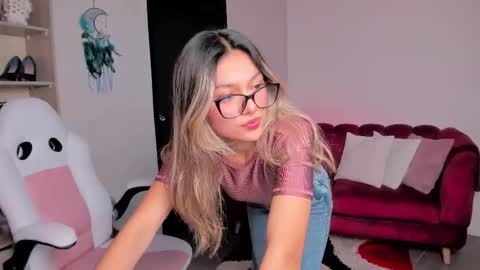 tatiana_mendoza online show from November 29, 2025, 3:15 pm